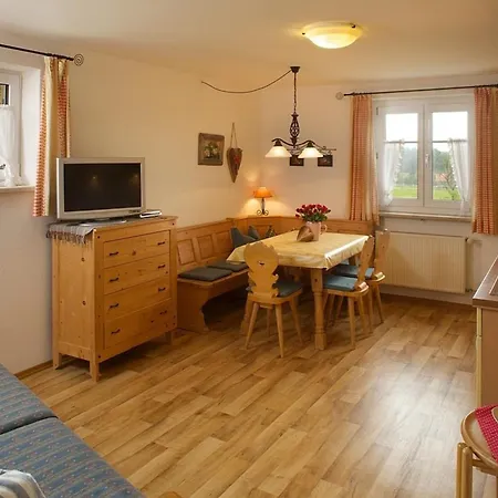 Apartment Bergblick M Zusätzl Doppelzimmer, Hof Alpenseeblick, Nesselwangattleseeallgäu